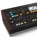 Настольная версия полисинтезатора Behringer DeepMind 12