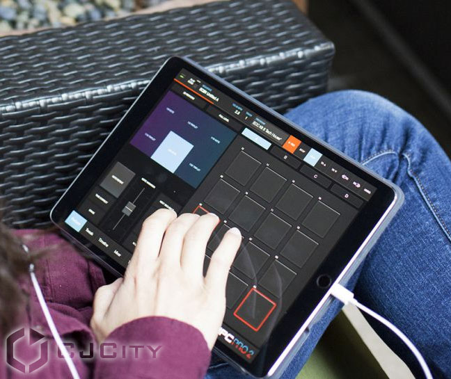 Akai iMPC Pro 2  iPad